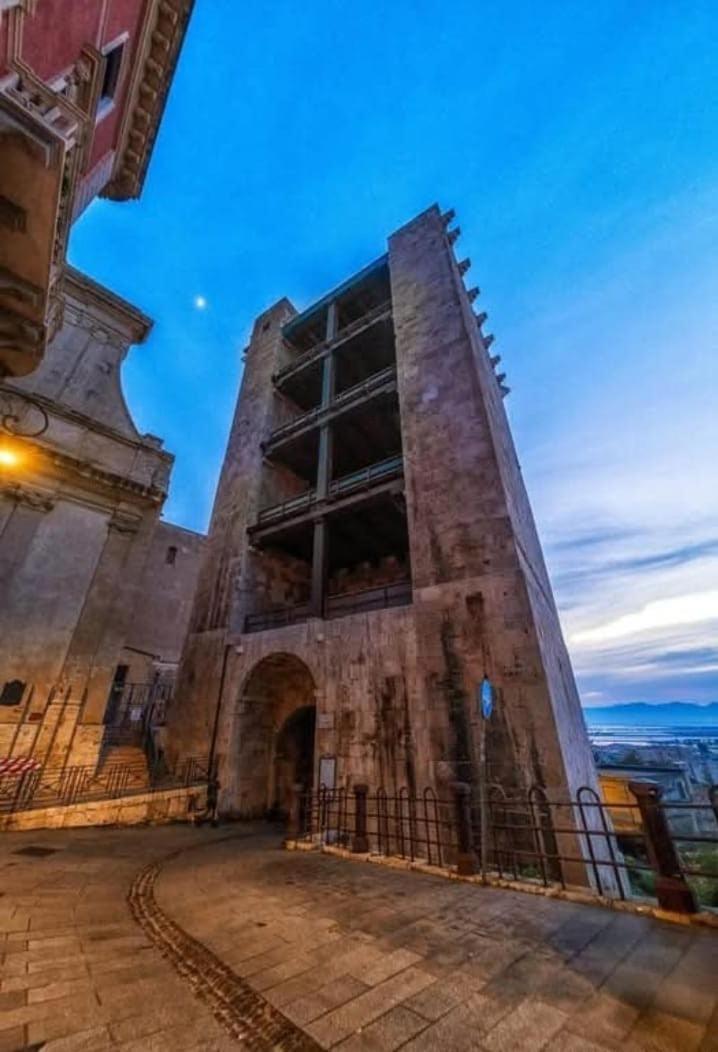 Apartment Casa Del Sole In Downtown Cagliari